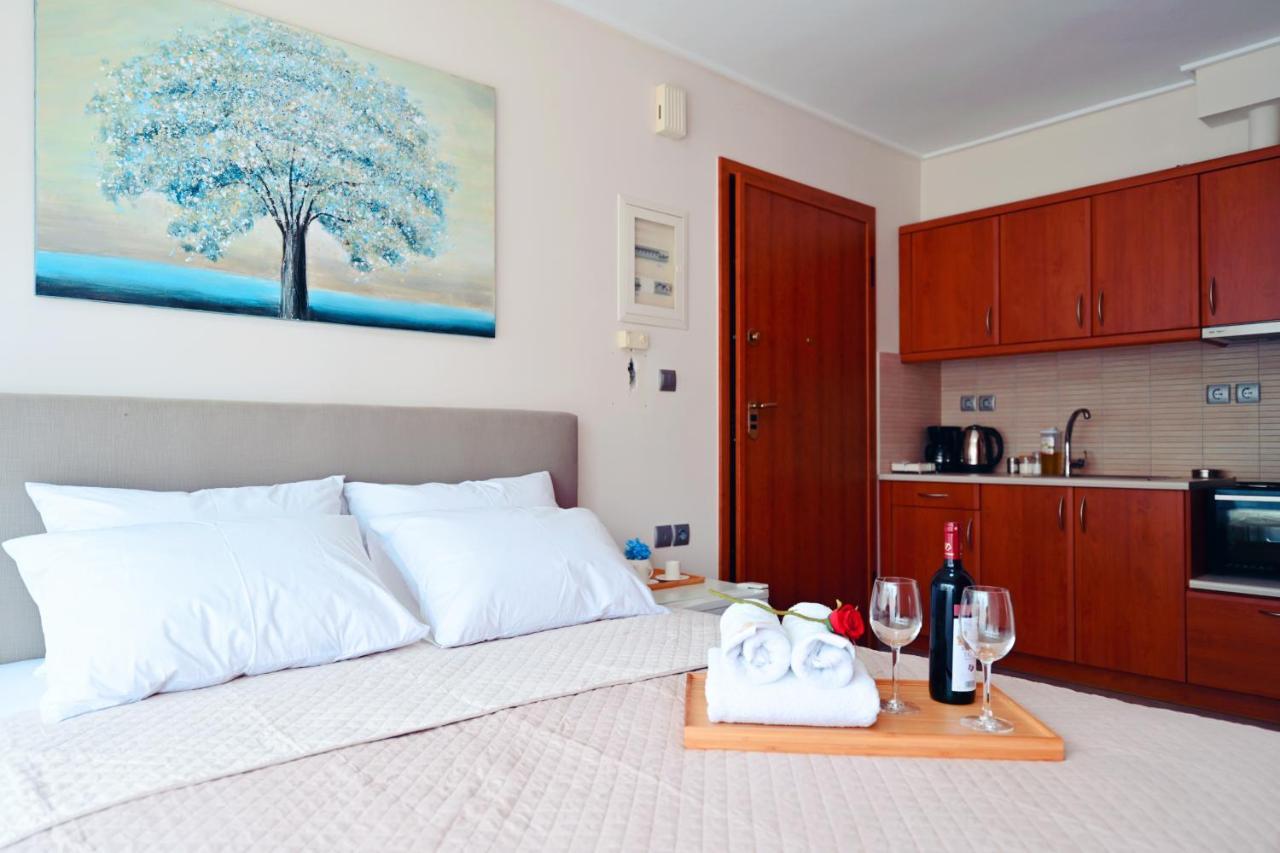 New Times Seafront Hotel Apartments Melissi Melission Bagian luar foto
